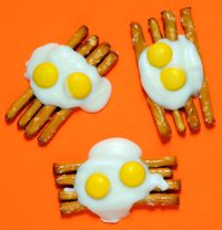 100808recipes-egg-pretzels
